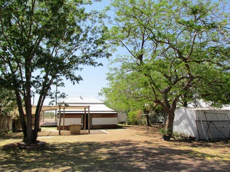 109 Falcon street, Longreach QLD 4730