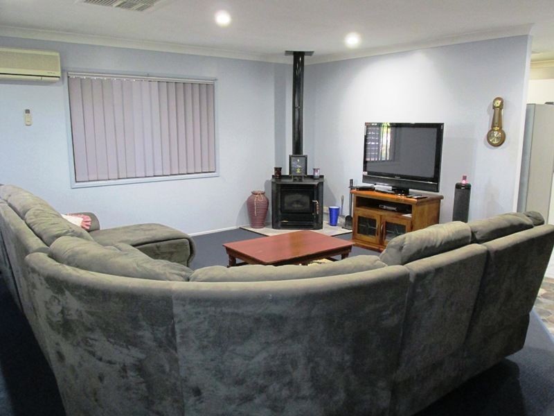 157 Ibis street, Longreach QLD 4730