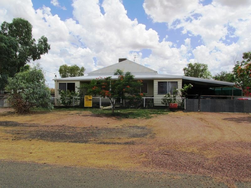 16 Mitchell street, Ilfracombe QLD 4727