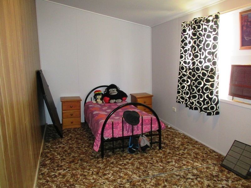 16 Mitchell street, Ilfracombe QLD 4727