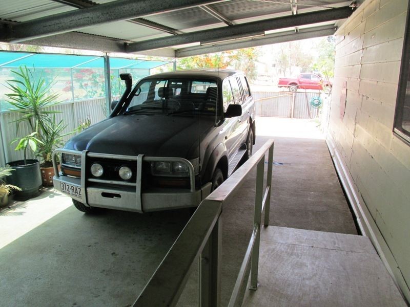 16 Mitchell street, Ilfracombe QLD 4727