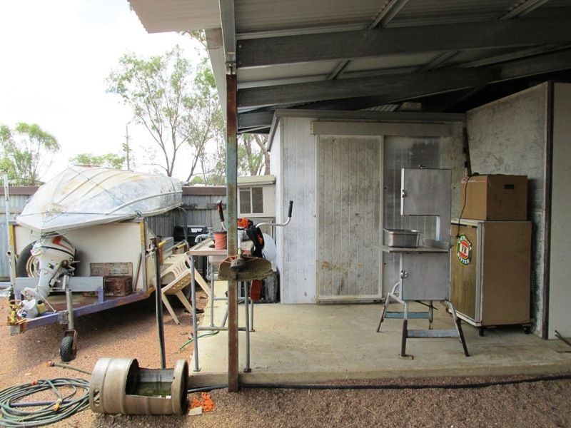 16 Mitchell street, Ilfracombe QLD 4727