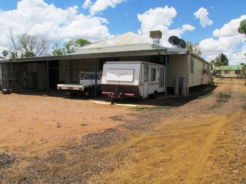 16 Mitchell street, Ilfracombe QLD 4727