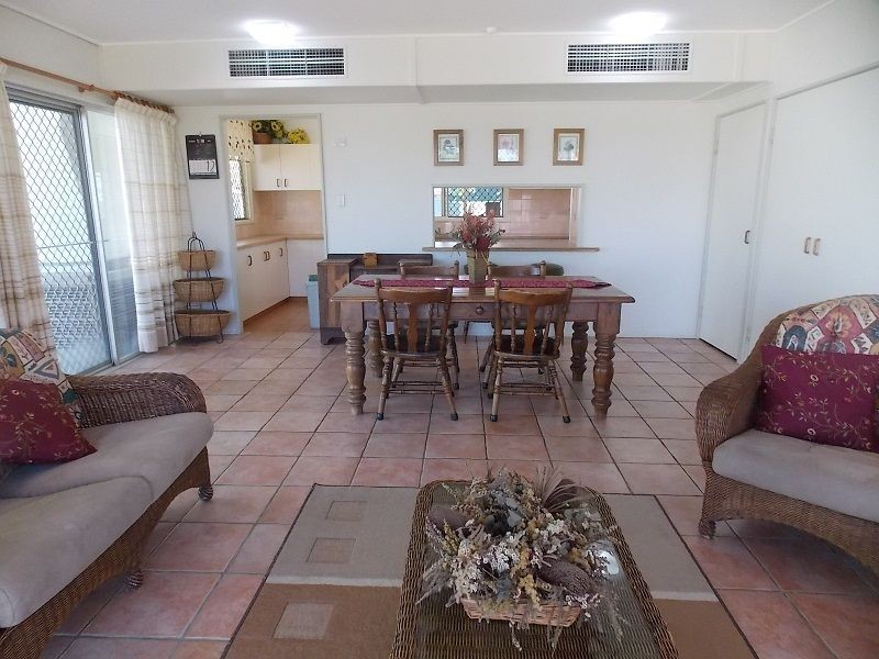 59 Oak street, Barcaldine QLD 4725