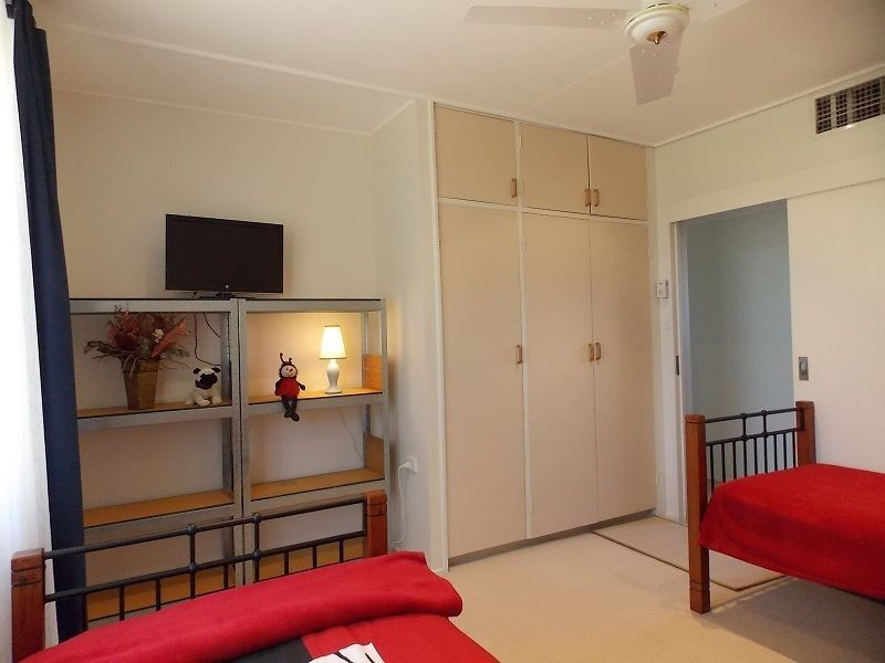 59 Oak street, Barcaldine QLD 4725