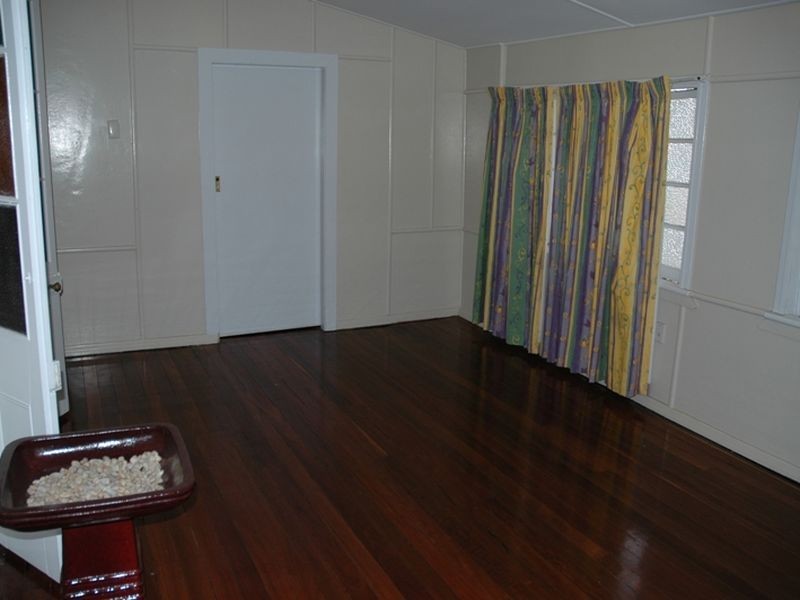 145 Cassowary street, Longreach QLD 4730