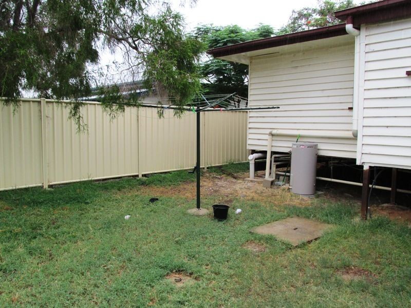 145 Cassowary street, Longreach QLD 4730