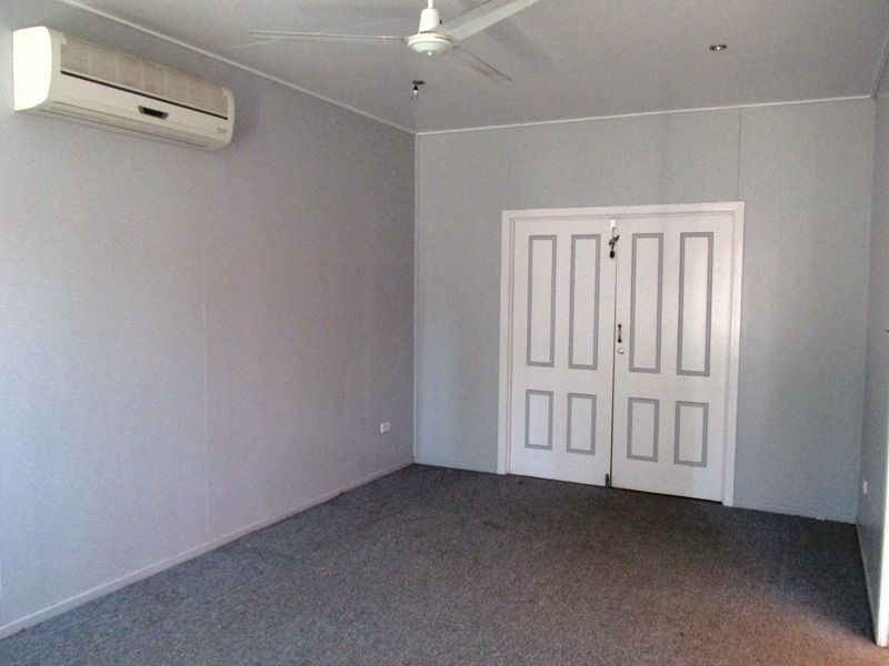 153 Eagle street, Longreach QLD 4730