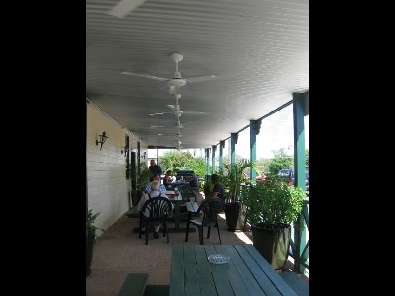 7 Saint Mary street, Isisford QLD 4731