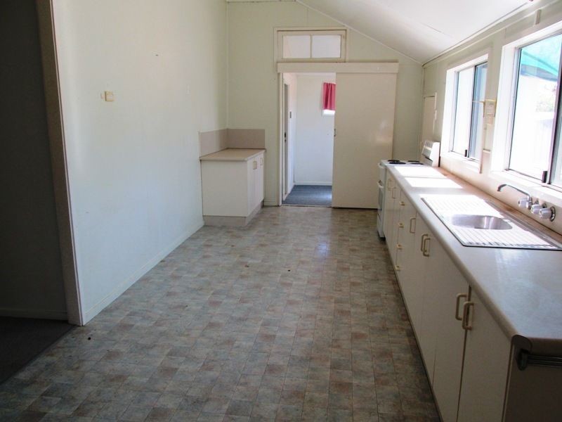 1 Railway Parade, Ilfracombe QLD 4727