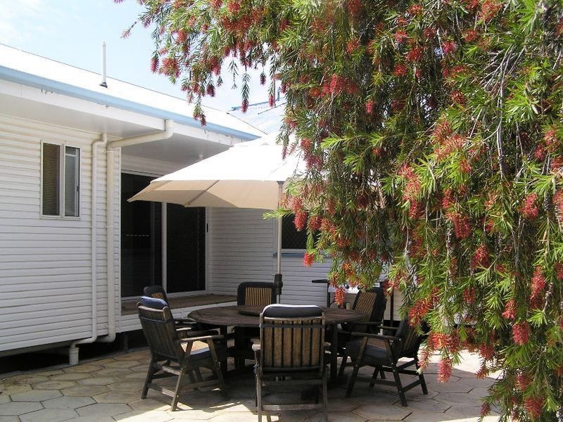 37 Nisbet street, Winton QLD 4735