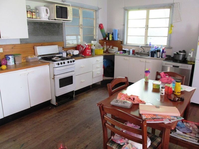 123 Ash street, Barcaldine QLD 4725