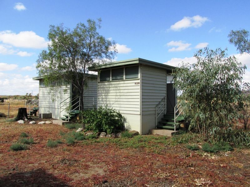Quilp street YARAKA, Longreach QLD 4730