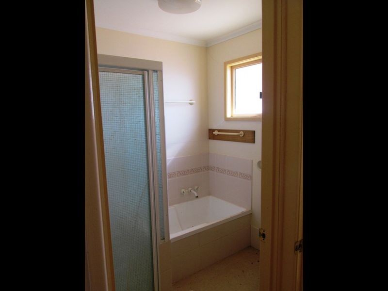 Quilp street YARAKA, Longreach QLD 4730