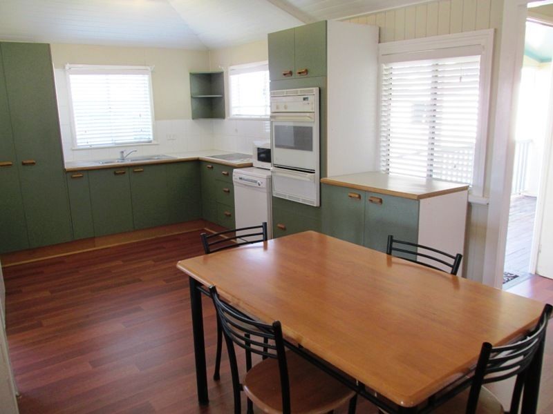 15 Duck street, Longreach QLD 4730