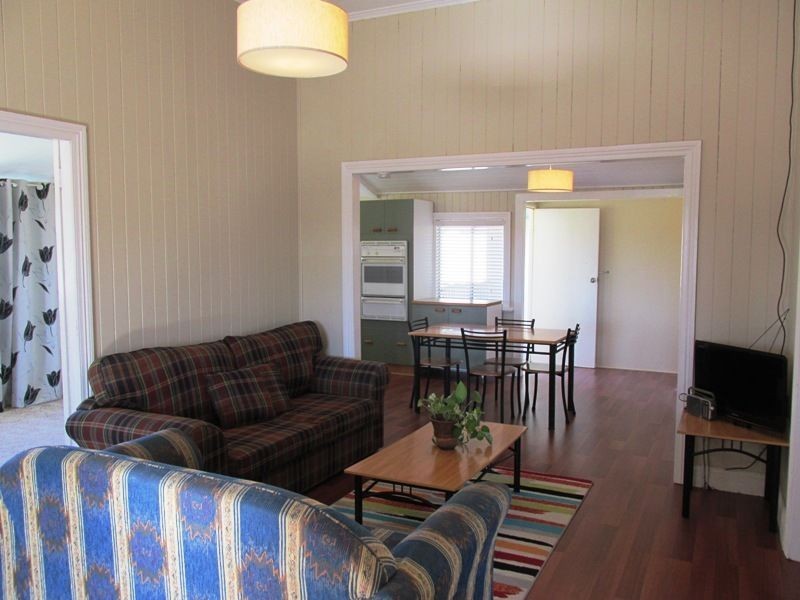 15 Duck street, Longreach QLD 4730