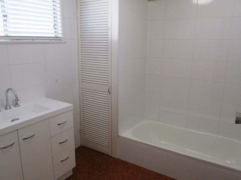 15 Duck street, Longreach QLD 4730