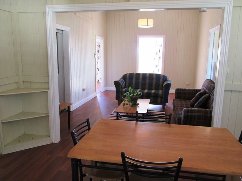 15 Duck street, Longreach QLD 4730
