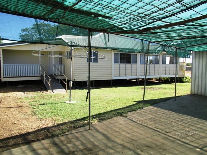 15 Duck street, Longreach QLD 4730