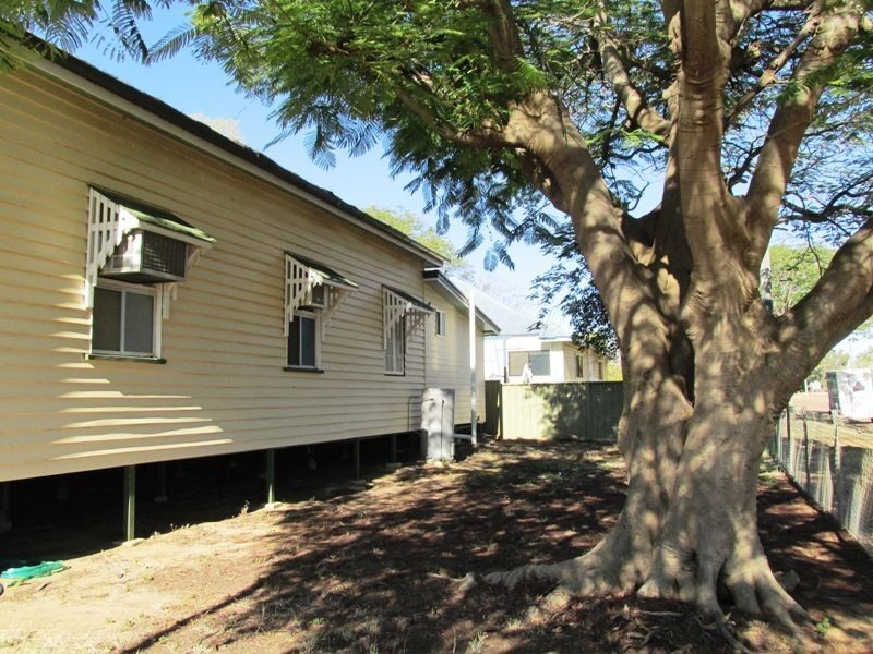 15 Duck street, Longreach QLD 4730
