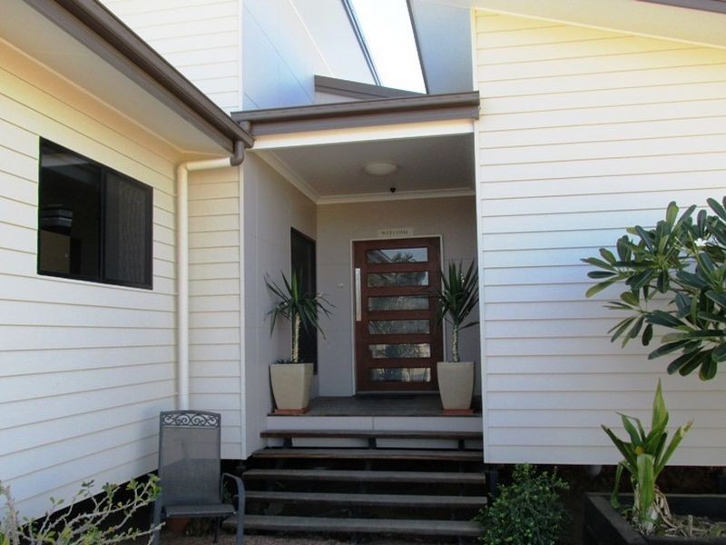 2 Teal street, Longreach QLD 4730