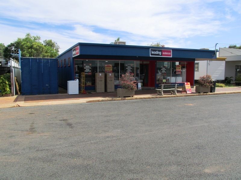 4 Willow street, Barcaldine QLD 4725