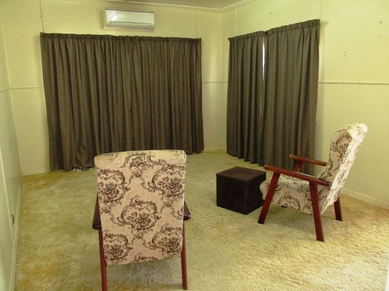 126 Wren street, Longreach QLD 4730