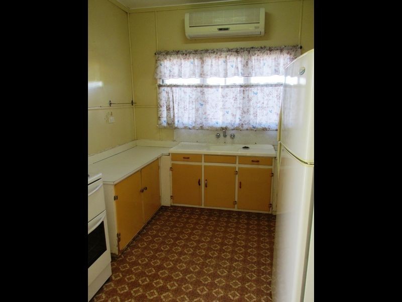 126 Wren street, Longreach QLD 4730