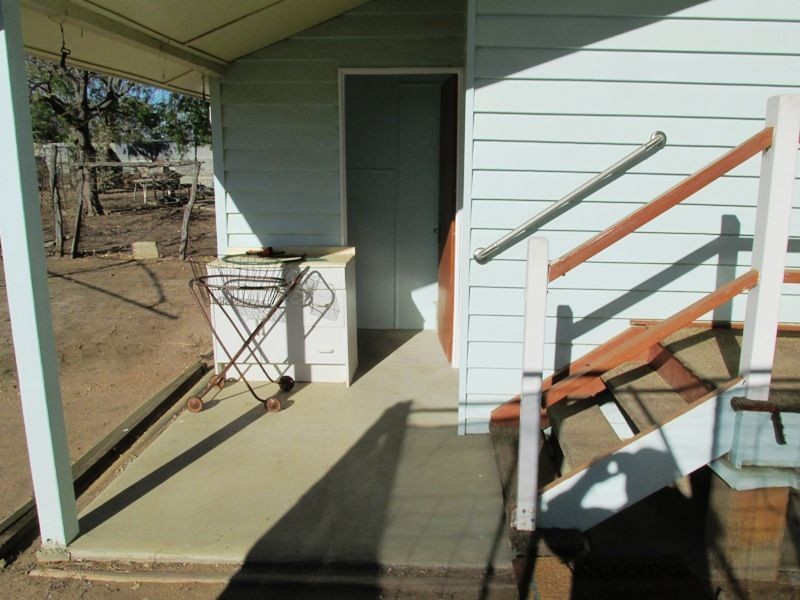 126 Wren street, Longreach QLD 4730