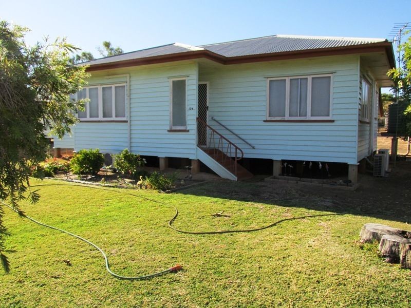 126 Wren street, Longreach QLD 4730