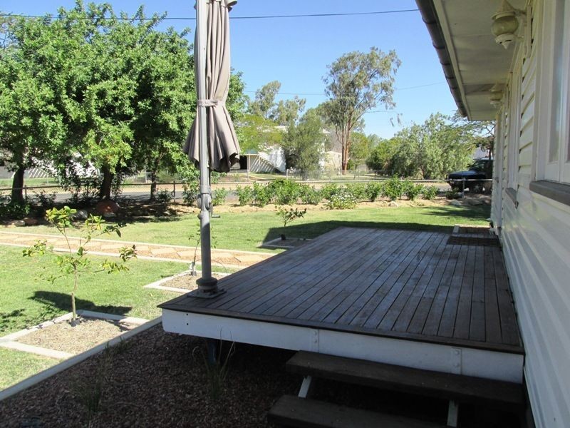 77 Crane street, Longreach QLD 4730