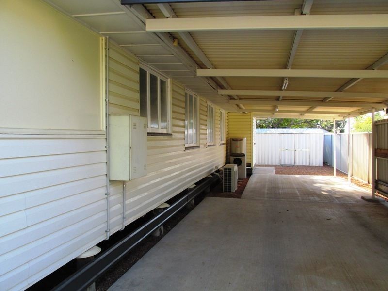 77 Crane street, Longreach QLD 4730