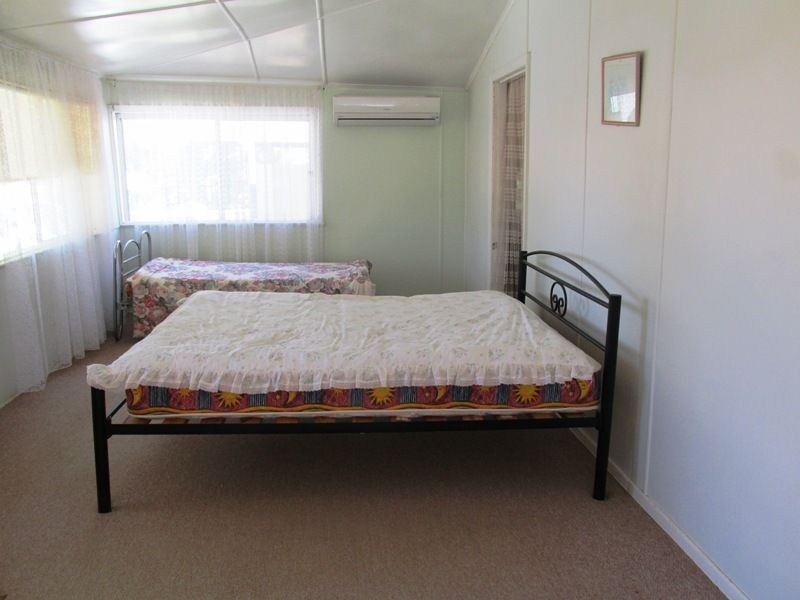 149 Cassowary street, Longreach QLD 4730