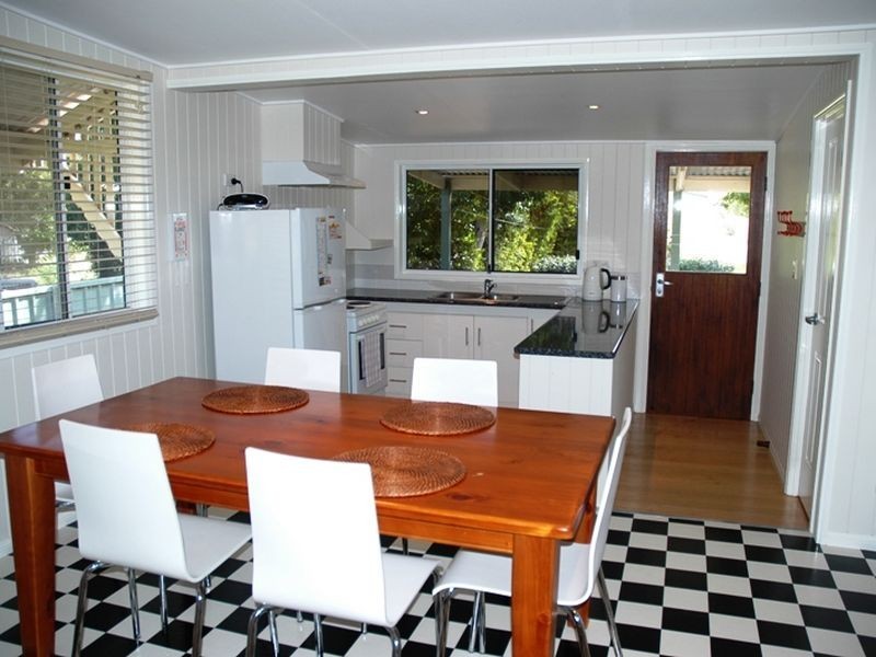 77 Cassowary street, Longreach QLD 4730