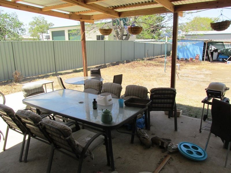 21 Wonga street, Longreach QLD 4730