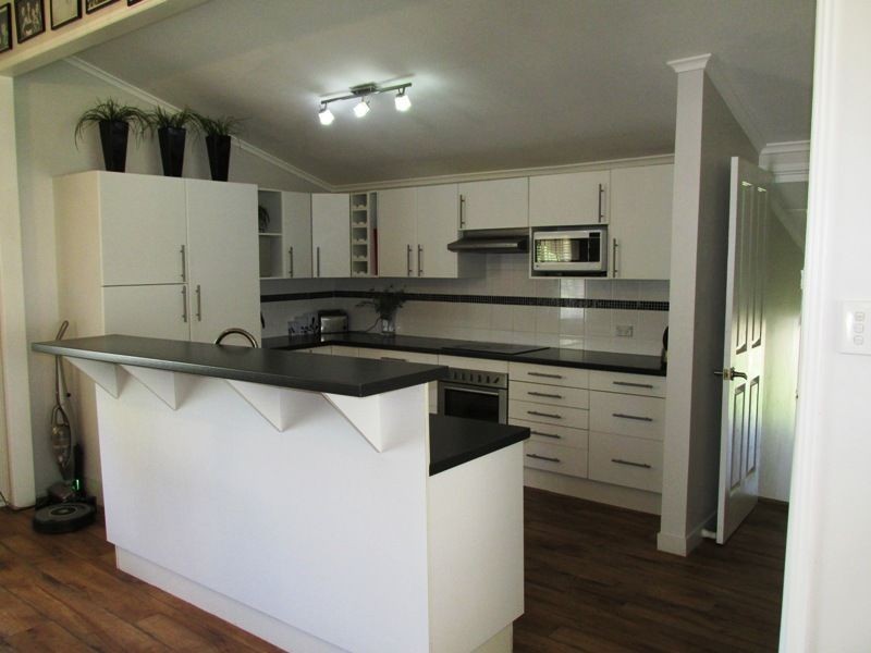 57 Cassowary street, Longreach QLD 4730