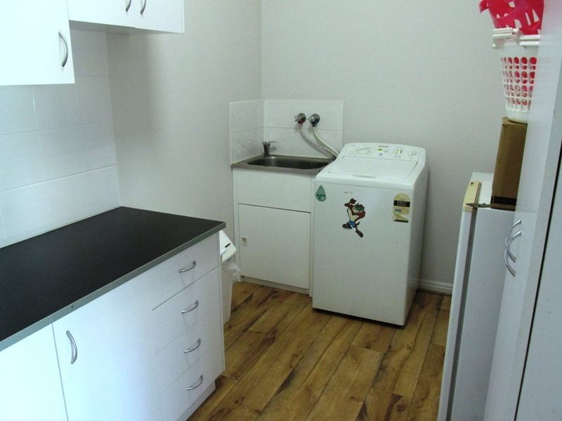 57 Cassowary street, Longreach QLD 4730