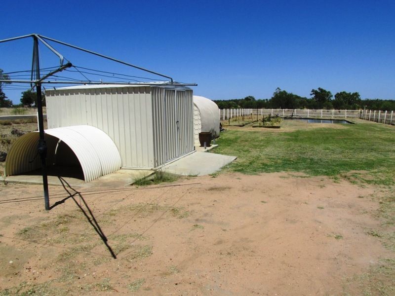 3 Brigalow street, Barcaldine QLD 4725