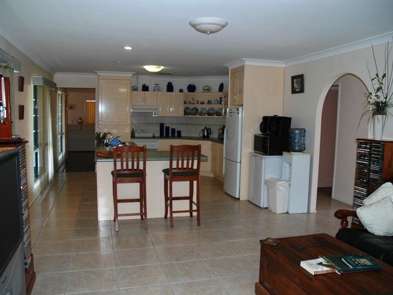 2 Bluebird court, Longreach QLD 4730