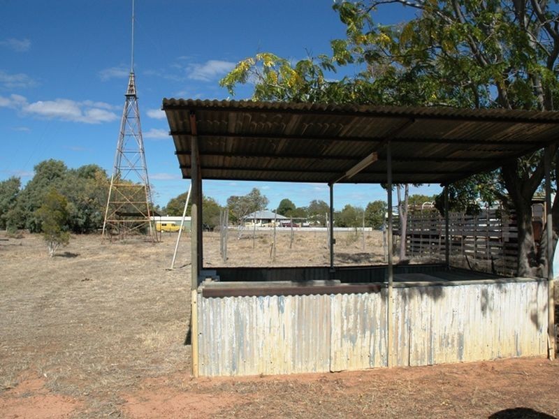 45 Booker street, Aramac QLD 4726