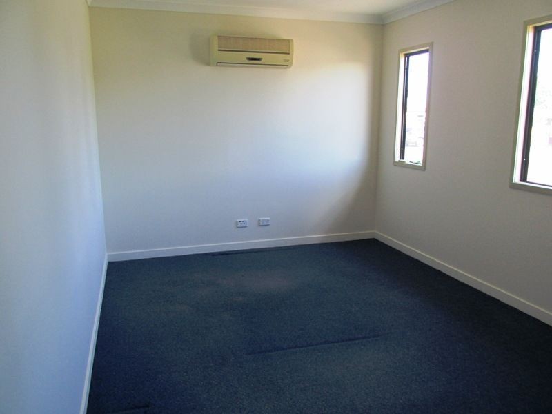 100 Galah street, Longreach QLD 4730