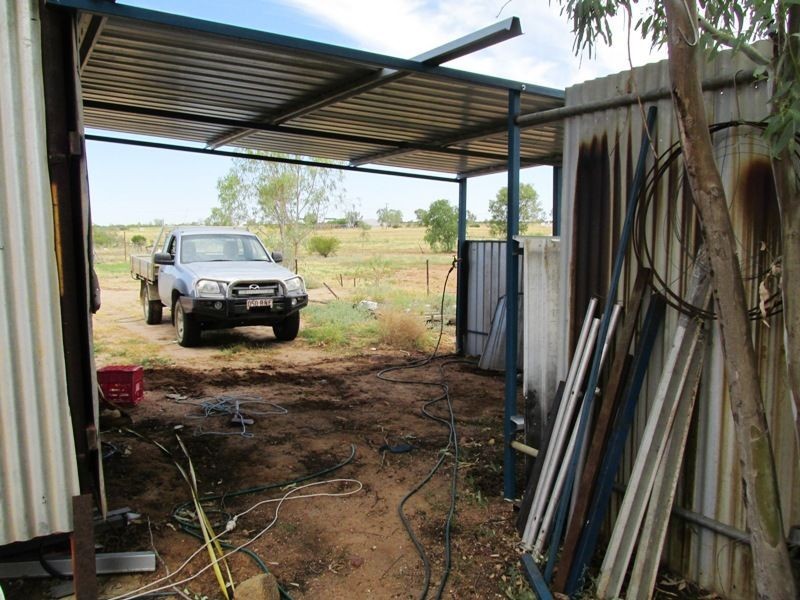 17 Sword street, Muttaburra QLD 4732