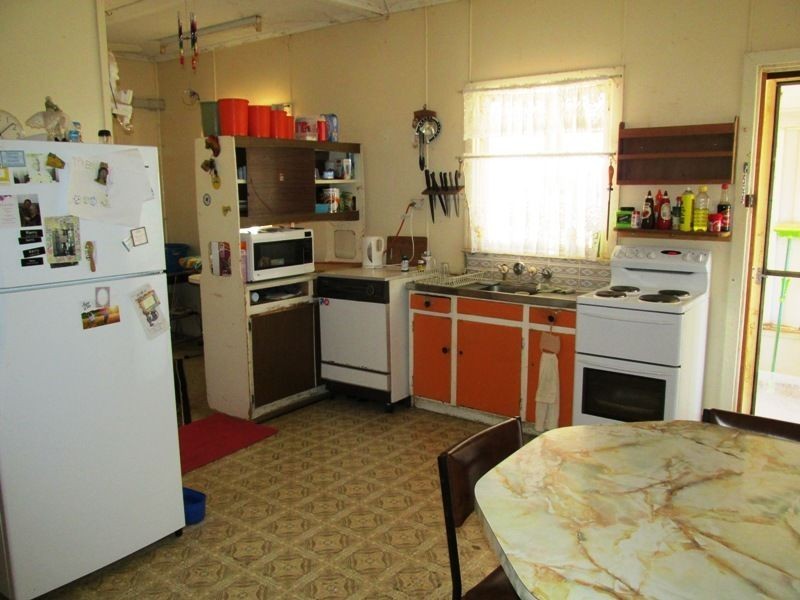 159 Cassowary street, Longreach QLD 4730