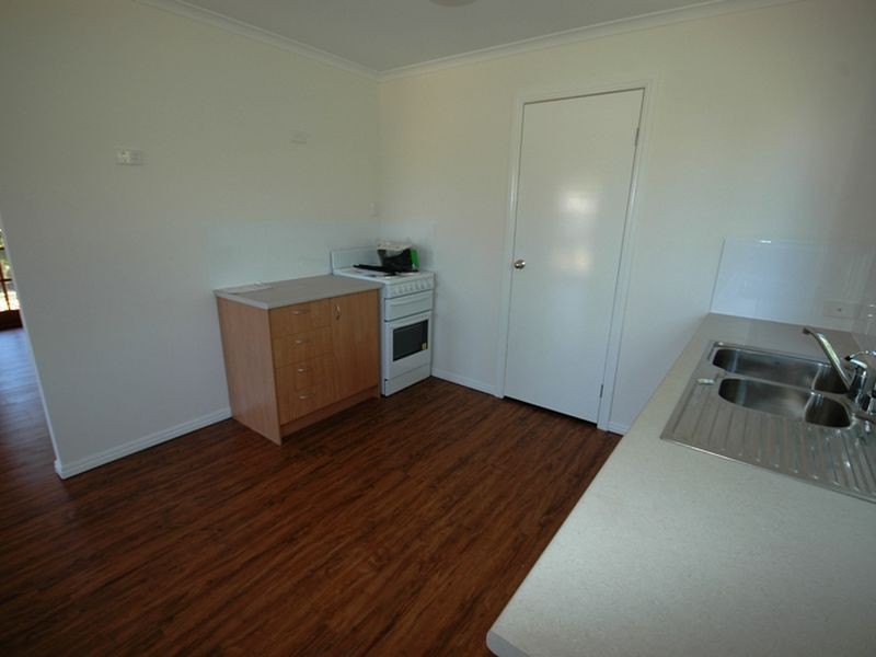 24 Byron street, Alpha QLD 4724