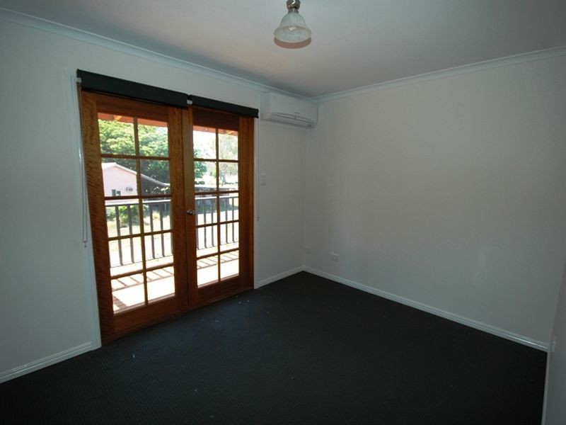 24 Byron street, Alpha QLD 4724