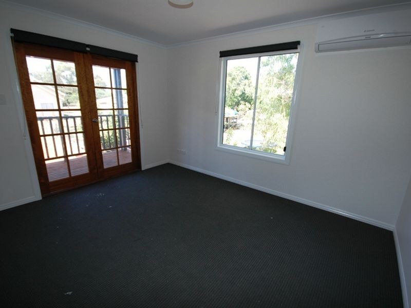 24 Byron street, Alpha QLD 4724