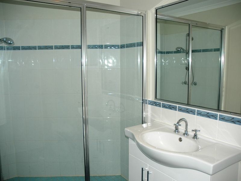 28 Miner Road, Longreach QLD 4730