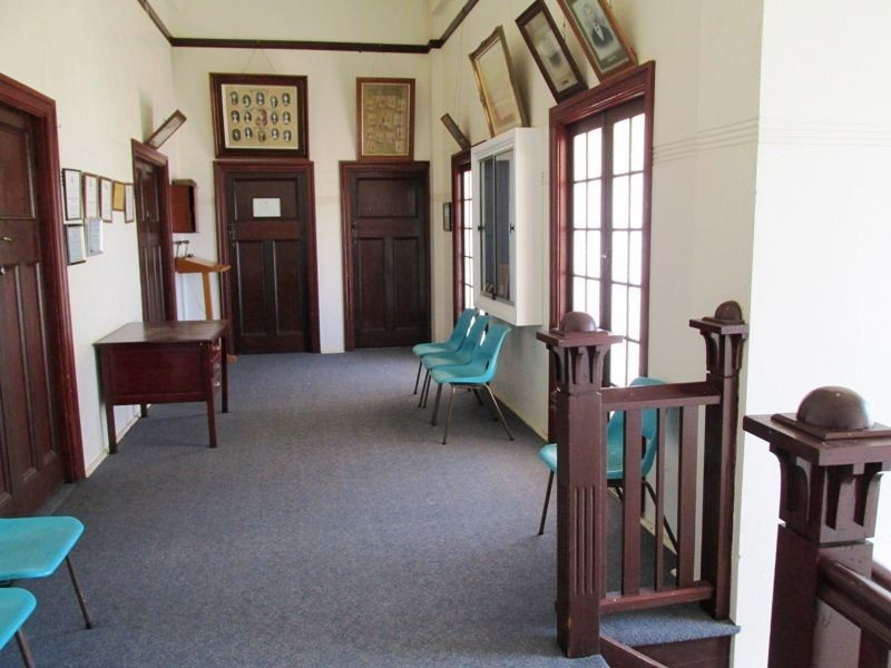 100 GALAH street, Longreach QLD 4730