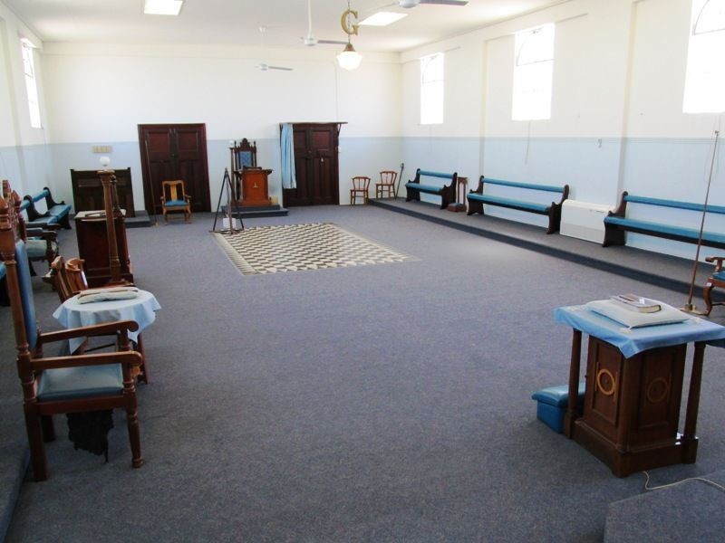 100 GALAH street, Longreach QLD 4730