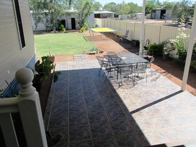 175 Ibis street, Longreach QLD 4730
